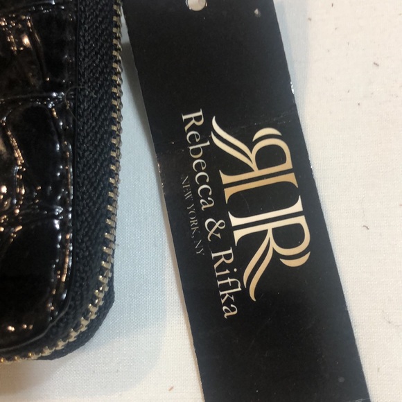 Rebecca & Rifka Wallet - Picture 2 of 5
